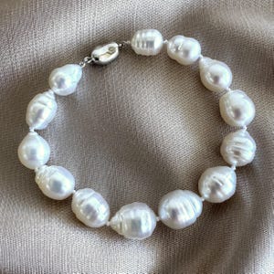 Timeless Baroque South Sea Pearl Bracelet, 9.3 - 11.9 mm Pearls, ***Tariff-Free***