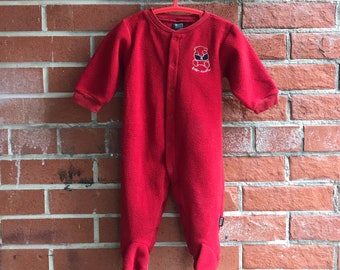 vintage Baby Roots pyjama de Noël à pieds en polaire rouge avec boutons-pression