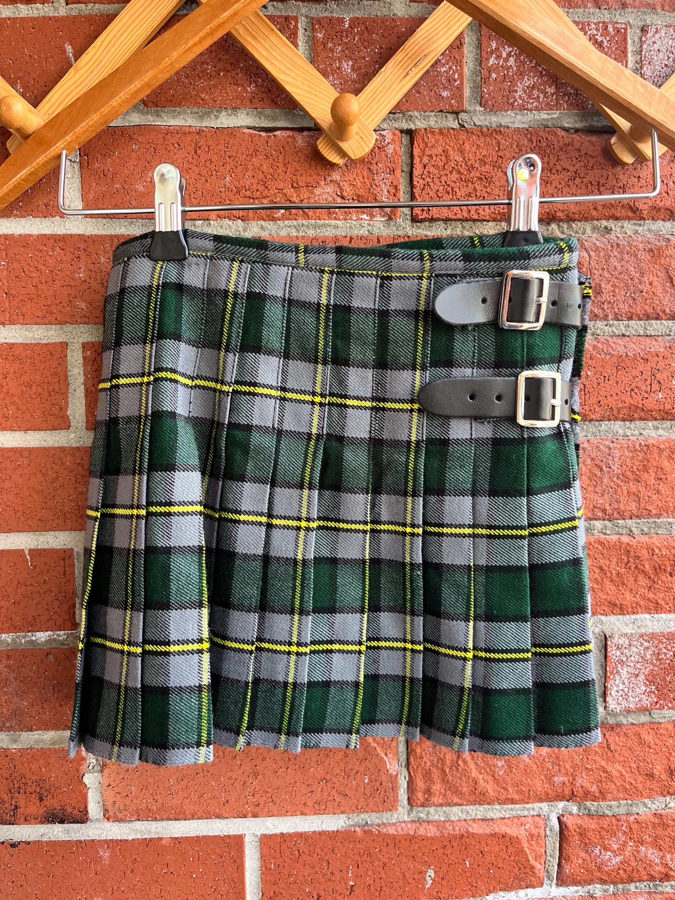 Kids' Green Plaid Tartan Pleated Skirt with Hardware Patrick Knits Woolen Company Highland Kilt 22 inches