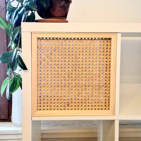 Rattan Kallax shelf insert