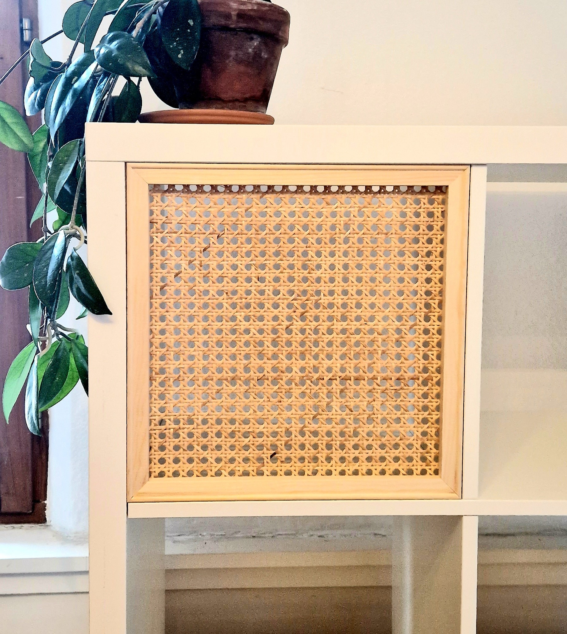 Rattan Kallax shelf insert