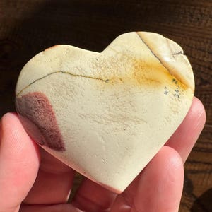 Mookaite crystal heart 2” (with natural inclusion)