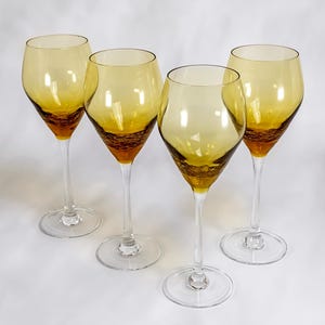 4x Pier 1 Crackle Reflections Amber Wine Glasses
