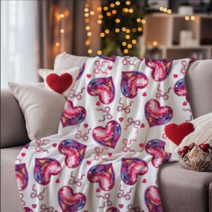 Valentines Hearts Velveteen Throw, Cozy Home Decor, Valentines Day Gift, Warm Plush Blanket