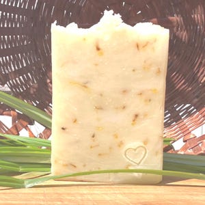 Lemongrass~Eucalyptus Soap 5.25 oz
