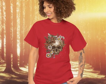Shirt met bloemenprint en doodskopmotief, botanisch T-shirt in Dark Academia-stijl.