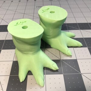 BLANK GREEN LEGS WITHOUT PEGS FOR PRE-EXISTING AFTERMARKET OR BEAN BODIES.