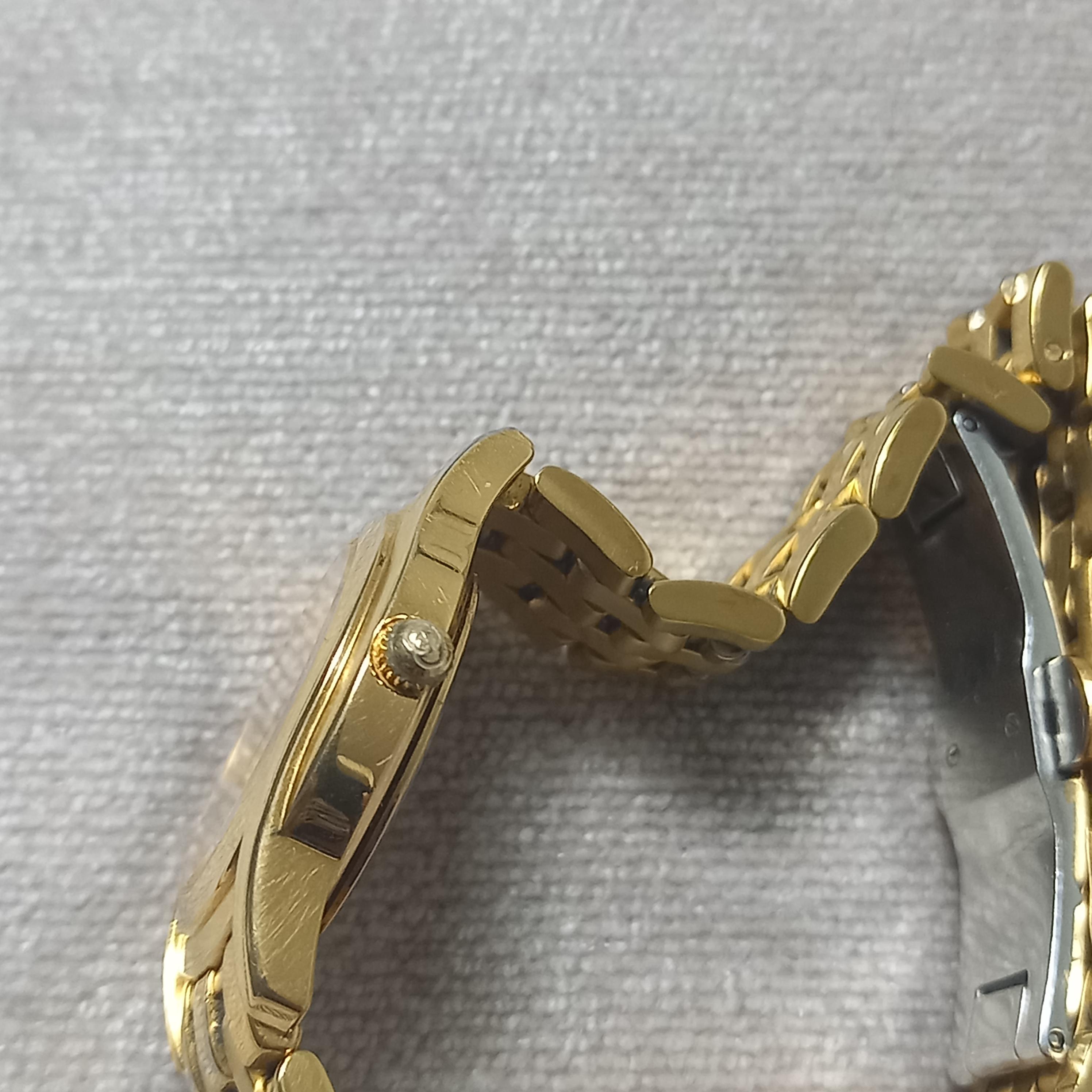 稼働 GUCCI 腕時計 5400L ゴールド ローマン デイト 3412 稼働 GUCCI 腕時計 5400L ゴールド ローマン デイト 3412｜Yahoo