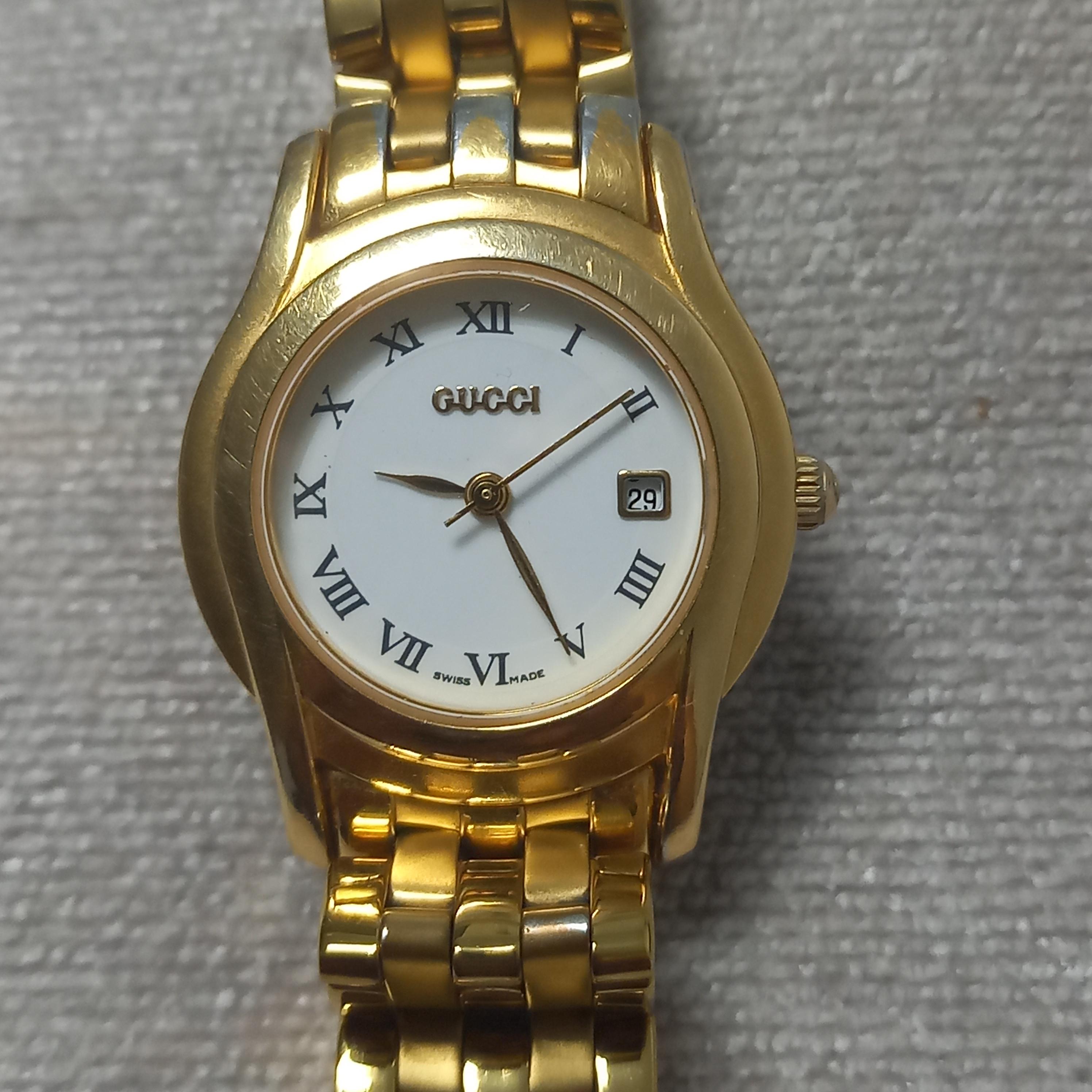 Gucci 5400L Vintage Gold Plated Ladies Watch. Roman Numerals and