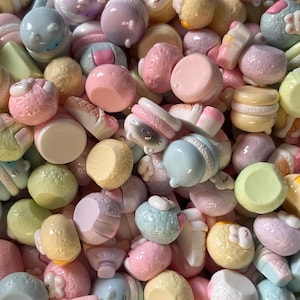 Random Kawaii Decoden Charms, Flatback Resin Cabochons, Phone Case Charms, DIY Craft Supplies, Badge Reel Charms