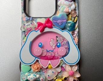 Funda para iPhone 16 Pro hecha a mano con diseño de coctelera Cinna de Decoden