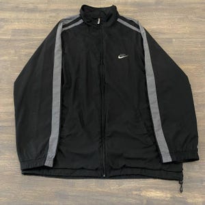 Fake nike jackets hot sale