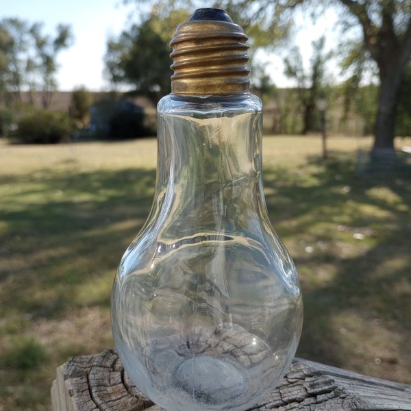 DeathTaxUSA • Vintage Glass Apothecary Lightbulb Light Bulb Curio Bottle Jar with Lid | Display Home Decor Terrarium | Taxidermy Specimen