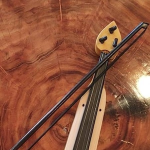 Lyra of Pontos ~ Pontiaki Lyra ~ Handmade Traditional Greek Lyra of Pontos ~ Handmade Lyra&#39;s bow