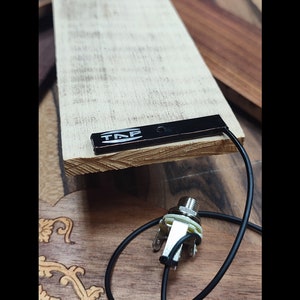 TAP ~ BouzoukiPassiv Tonabnehmer ~ Das "LIGHT" Modell ~ Klassische TonePassive 6saitige & 8Saitige Bouzouki Tonabnehmer ~