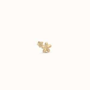 Bubble Flower Piercing, Screw Back 14K Gold Tragus Piercing, Dainty Stud Earrings, Minimalist Helix Piercing, Jewelry Gift For Her