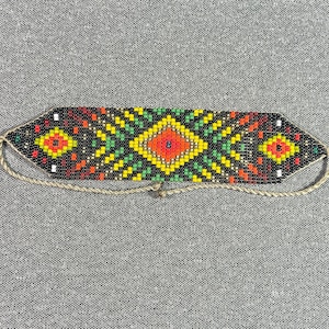 Embera Chami beaded Bracelet hand-woven by women of the Colombian indigenous tribe 3044
