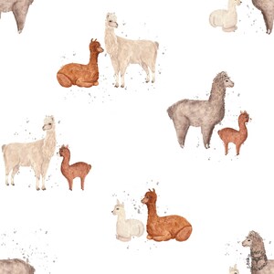 Könnte beinhalten: Ein nahtloses Muster mit Aquarell-Illustrationen von Lamas und Alpakas in verschiedenen Posen. Die Tiere sind in Braun-, Weiß- und Grautönen dargestellt, einige mit Flecken. Der Hintergrund ist weiß.