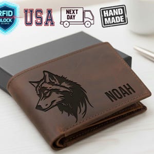 Personalized Wolf Wallet, Unique Christmas Gift, Engraved Christmas Wallet, Xmas Wolf Wallet, Dad Wallet, Gift for Father, Gift For Camping
