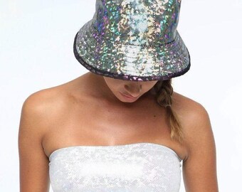 Holographic Reversible Bucket Hat | 13 Colors