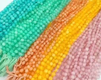 AAA+ monalisa ovale chalcedoonkralen, veelkleurige gladde edelsteenstreng