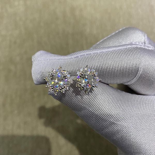 100% Authentic Flower Cluster Moissanite Stud earrings, VVS1 clarity, Diamond tester Approved, for women, for men.