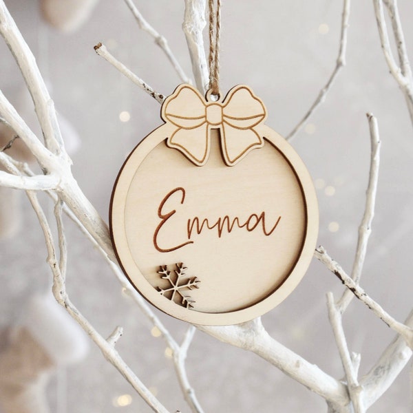 Personalisierter Weihnachtskugel mit Name aus Holz ,Christbaumschmuck, Baby's First Christmas Decoration Bauble, Christmas wooden ornament