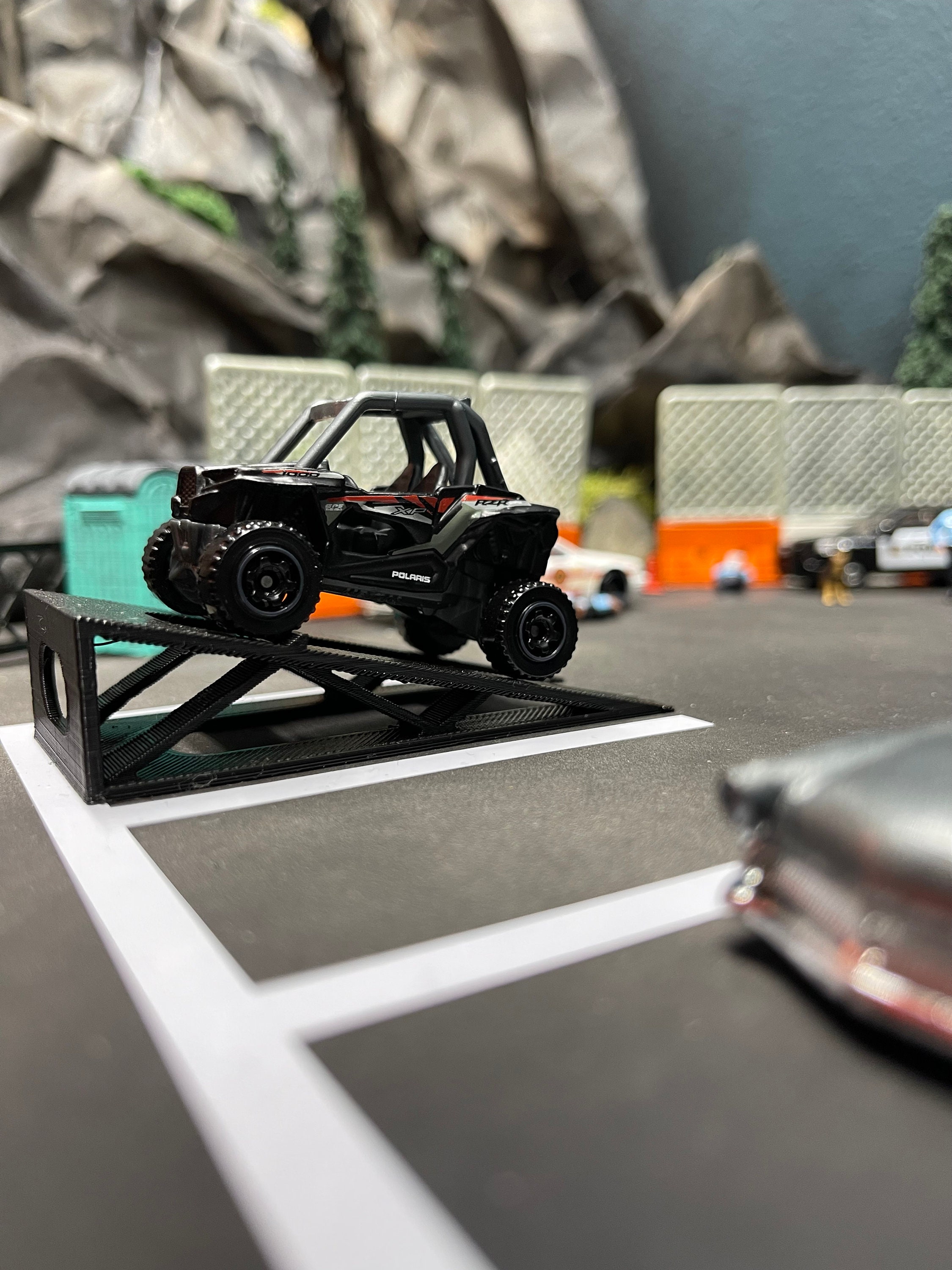 Ramp Display/diorama for Hotwheels or Matchbox 1/64 - Etsy