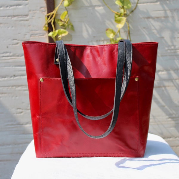 Designer leather tote bag ,handbag tote , purse tote , shoulder bag, capsule wardrobe