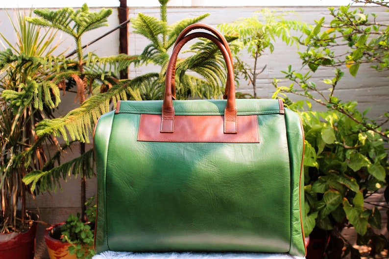 Green Leather Weekend Bag, Stylish Travel Bag bild 6