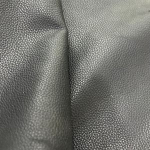 Pelle di mucca per rivestimenti, pelle bovina nappa premium, grana ruvida (pelle media 25-30 piedi quadrati), nera