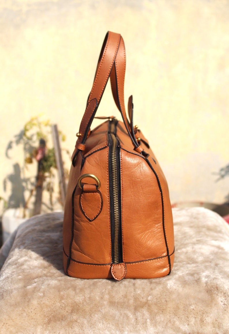 Women's Satchel Bag , light Tan Genuine Leather bag with crossbody strap image 3