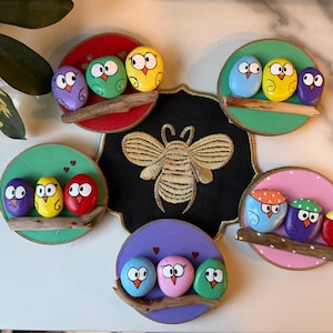 Hand-Painted Bird Stone Art,Unique Bird Decor and Desk Decor,Custom Painted Stone Gift for Bird,Whimsical Rock Art for Garden and Office