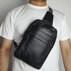 Leather Sling Bag, Leather Chest Bag, Dumpling Bag Men&#39;s Chest Bag, Black leather sling Bag , men fanny pack Gift, Black color sling bag