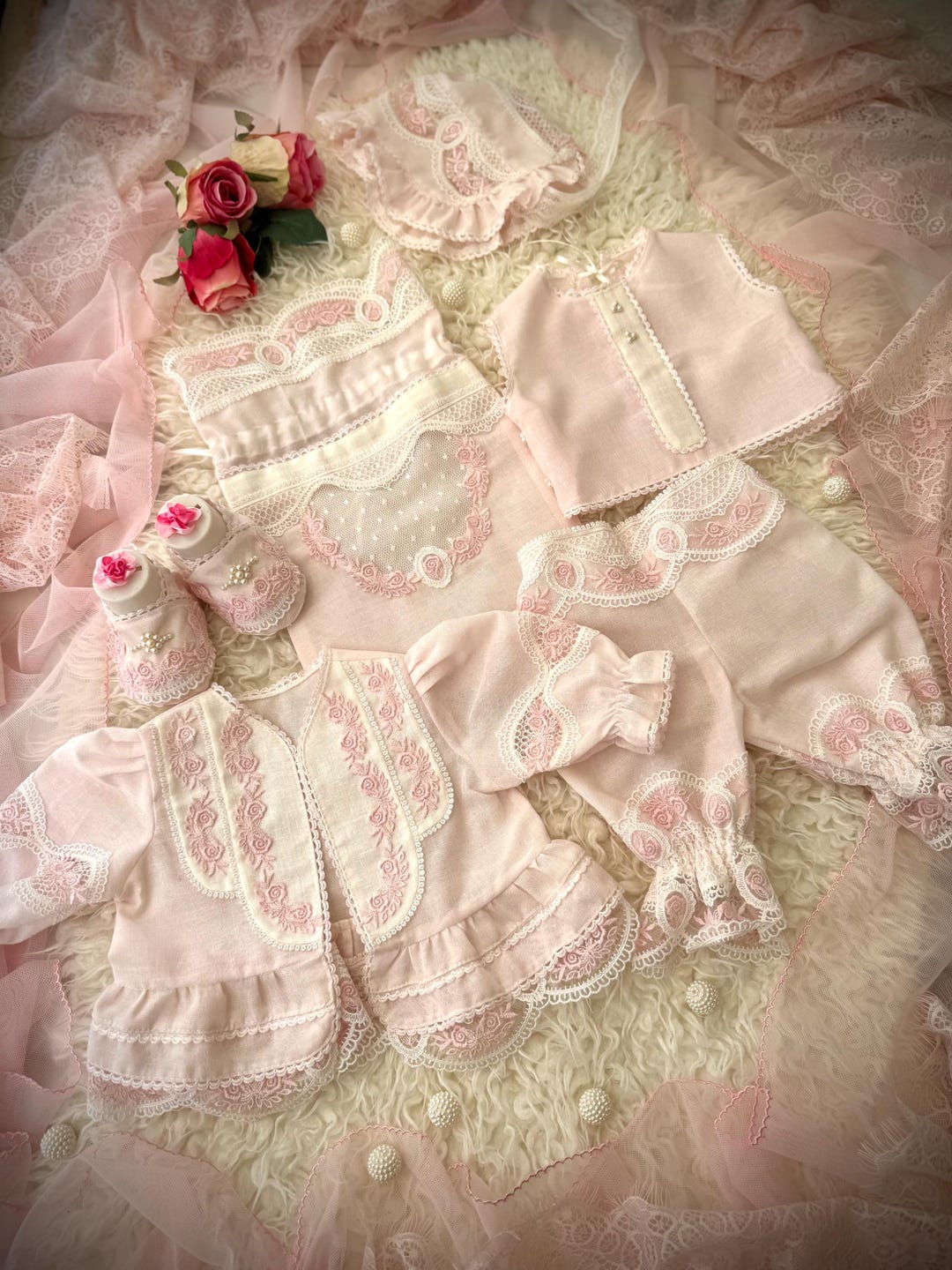 Handmade Lace Newborn Outfit: Vintage-inspired Baby Girl Set - Etsy
