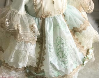 Vestido de bebé de encaje menta de reliquia / Conjunto de tul de alta costura