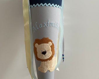 Schultüte, Zuckertüte aus Stoff und Namen, Handmade kleiner Löwe