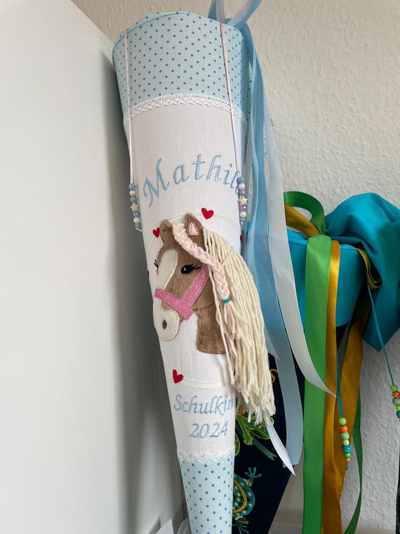 Pony Pferde Schultüte für Mädchen mit Namen und Datum