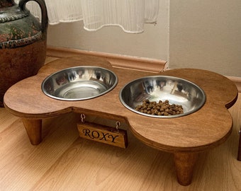 Dog Bowl Stand with Custom Dog Name - Perfect Gift for Pet Lovers, Handcrafted Pet Feeding Station