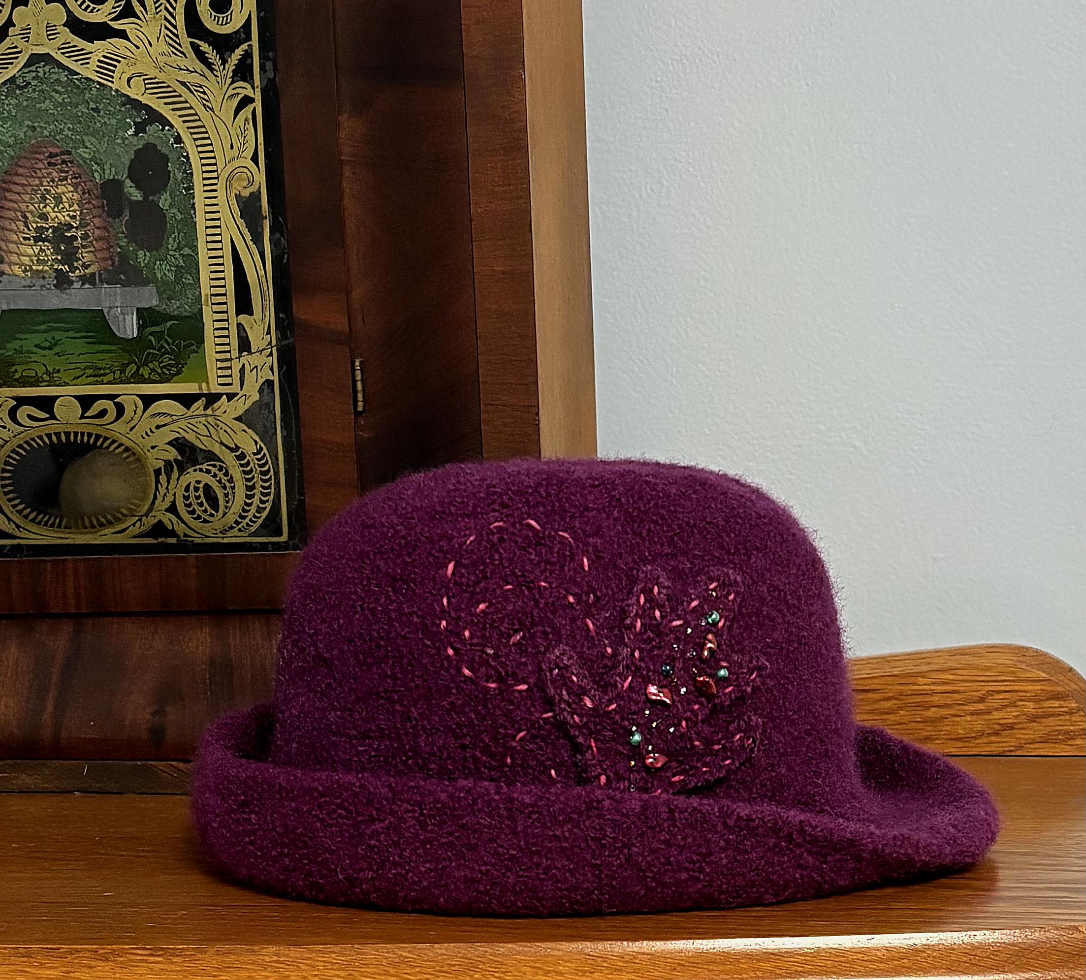 Made in USA Magenta Wool Hat Merino Wool Hat - Bubblegum Pink – Colorful Standard main image 4