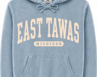 Bluza z kapturem East Tawas Michigan | Bluza z kapturem Vintage Collegiate | Bluza w stylu Comfort Colors | Bluza z kapturem Michigan Travel | Prezent Lake Life
