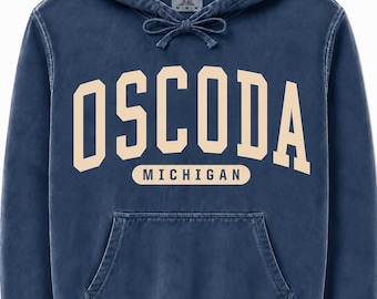 Bluza z kapturem Oscoda Michigan | Bluza z kapturem Vintage Collegiate | Bluza w stylu Comfort Colors | Bluza z kapturem Michigan Travel | Prezent Lake Life
