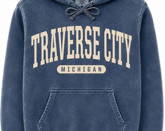 Bluza z kapturem Traverse City Michigan | Bluza z kapturem Vintage Collegiate | Bluza w stylu Comfort Colors | Bluza z kapturem Michigan Travel | Prezent Lake Life