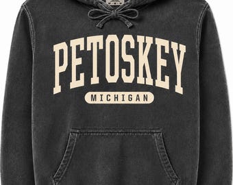 Bluza z kapturem Petoskey Michigan | Bluza z kapturem Vintage Collegiate | Bluza w stylu Comfort Colors | Bluza z kapturem Michigan Travel | Prezent Lake Life