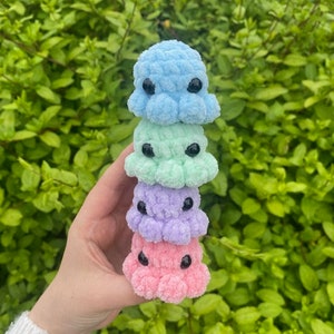 Crochet PATTERNS: the Mini Kawaii Octopus Family english/french 