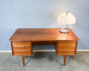 Bureau danois de Svend Åge Madsen pour Falster, teck, années 1960