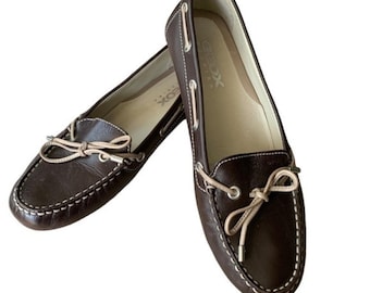 Zapatos náuticos Geox Respira para mujer, mocasines de piel marrón, talla 9 / 40.