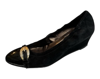 AGL Black Suede & Patent Leather Wedge Shoes Size 39.5 / 9.5 Gold Buckle