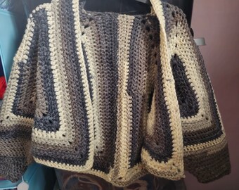 Cardigan all'uncinetto esagonale di colore neutro unico