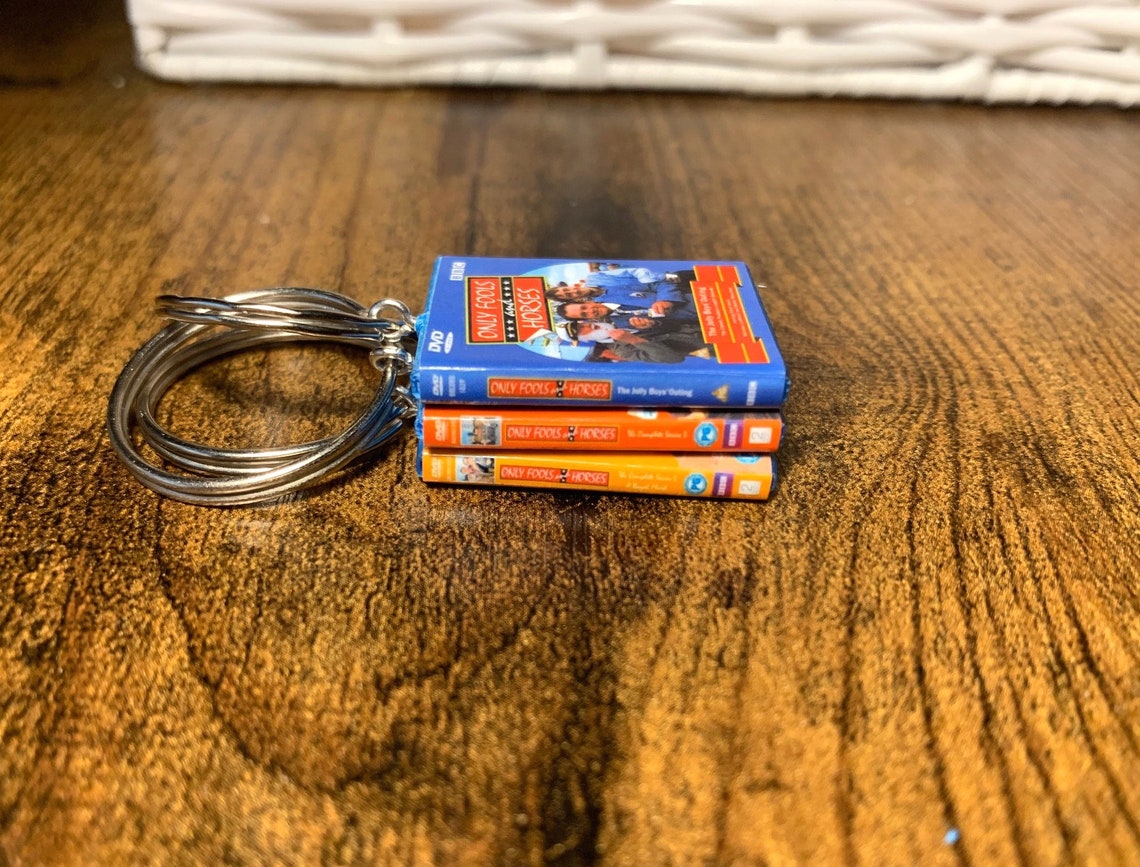 Movie Key Racks Miniature Blu Ray DVD Movie Keyring | ANY Movie You Like | Novelty Gift ...